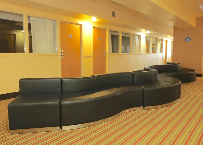 The Atrium Resort, Virginia Beach By Vacatia